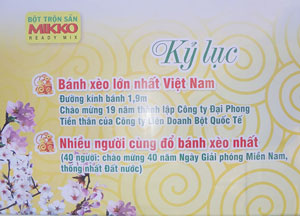 Xác lập kỷ lục Bánh Xèo lớn nhất VN và số lượng người đổ bánh xèo nhiều nhất